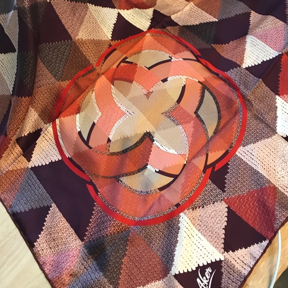 Aker Silk Square Scarf 100 % silk Head Neck Wrap - Picture 2 of 7